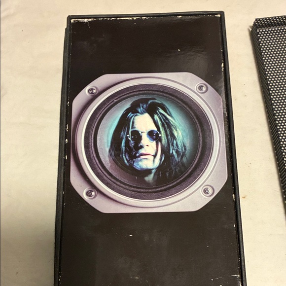 Ozzy Osbourne Vintage 1993 VHS live and Loud Tape - Picture 3 of 5